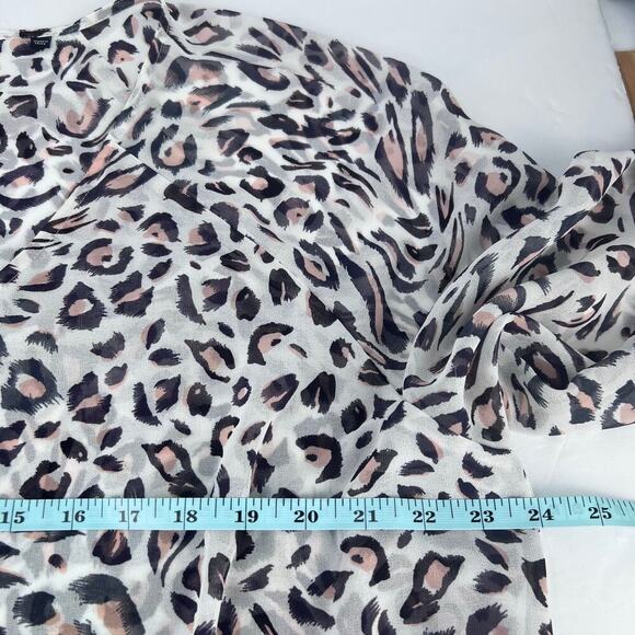 CAbi Glamour Animal Print SHEER White Leopard Cheetah V Neck Blouse XL - Picture 11 of 12